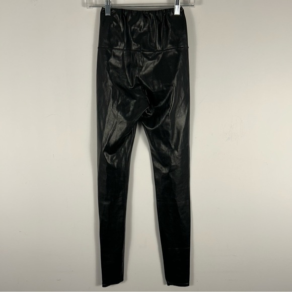 Aritzia Wilfred Free Vegan Leather Daria Pant Size XSmall Black Skinny High Rise - Picture 4 of 10